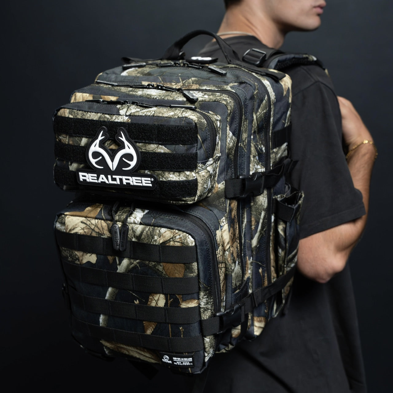 35L Realtree Edge Black Meal Prep Management