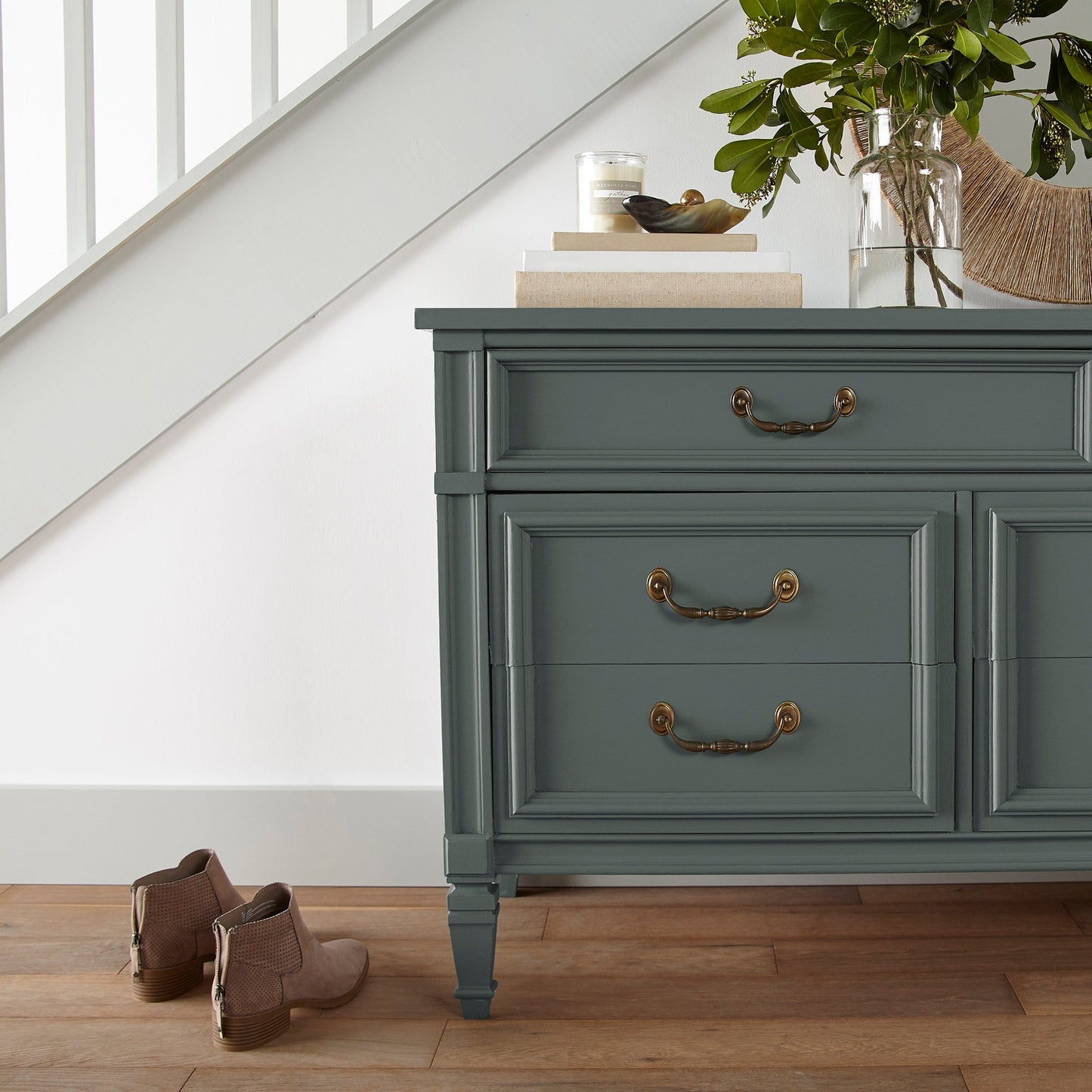 1905 Green - Trim, Door + Cabinetry Paint