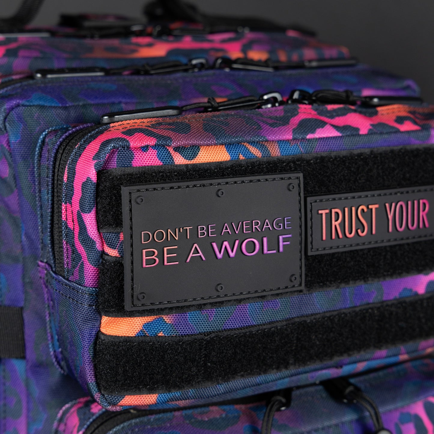 15L Backpack Neon Leopard