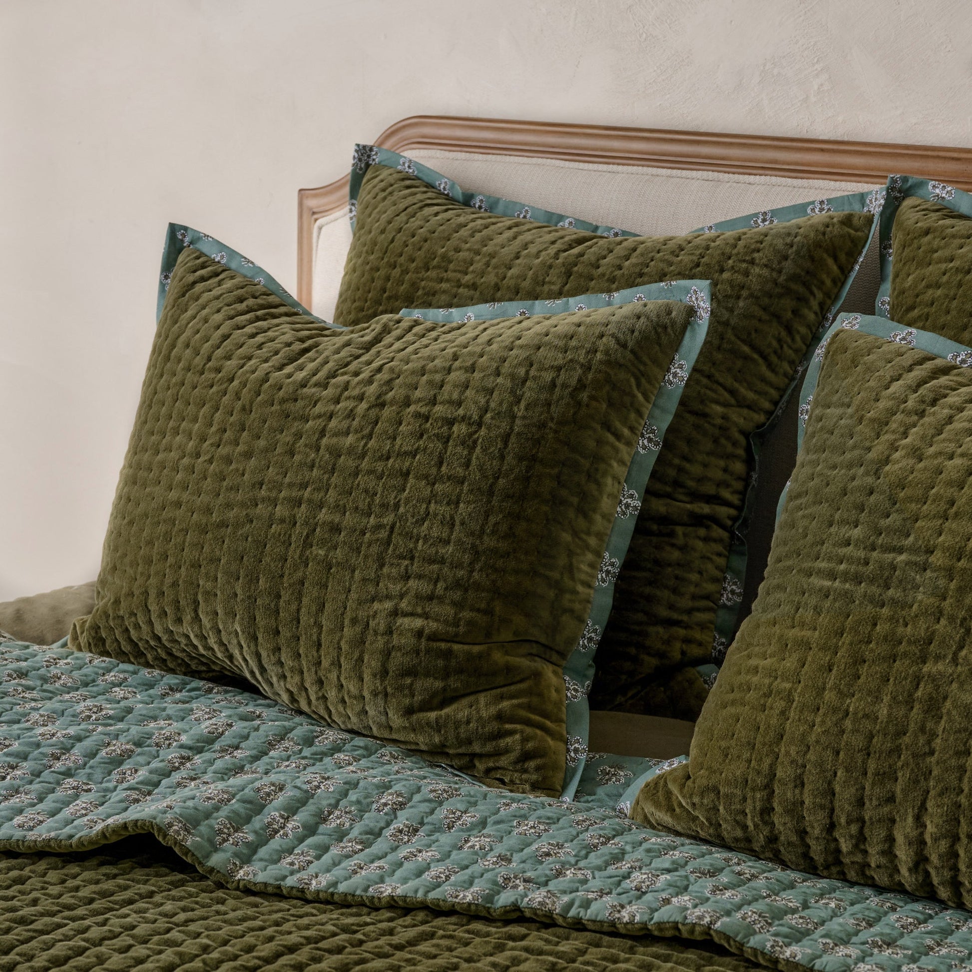 Winter Moss Audrey Velvet Block Print Quilt + Sham Set (King)