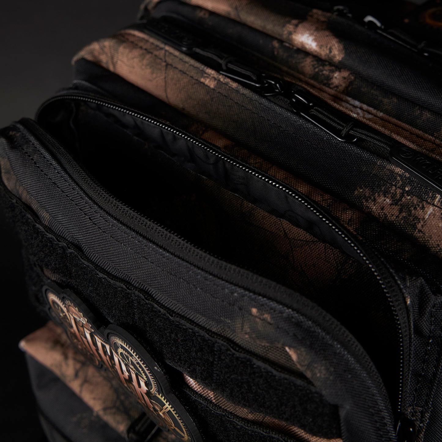 45L Backpack Black Steampunk