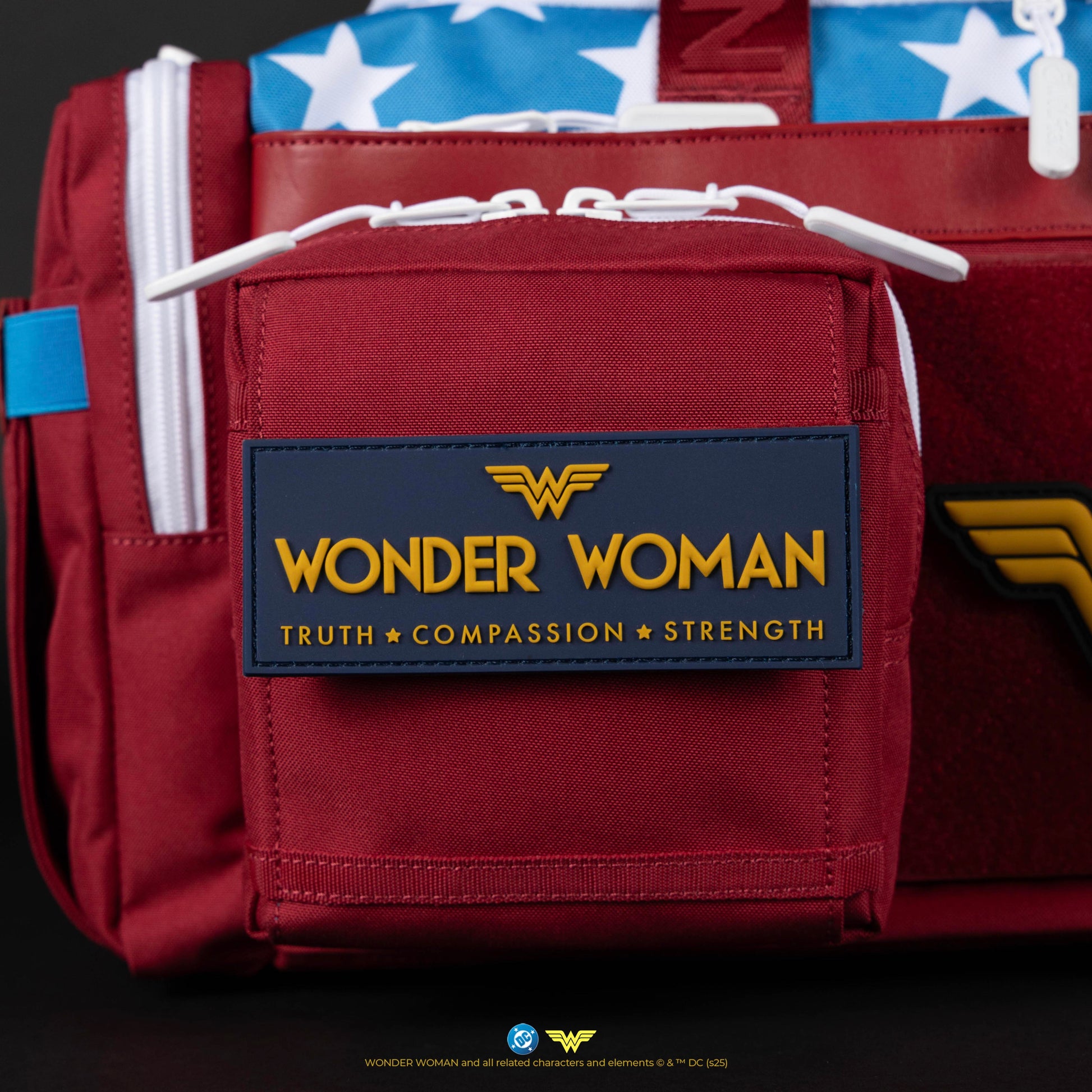 30L Perfect Duffle Bag Wonder Woman