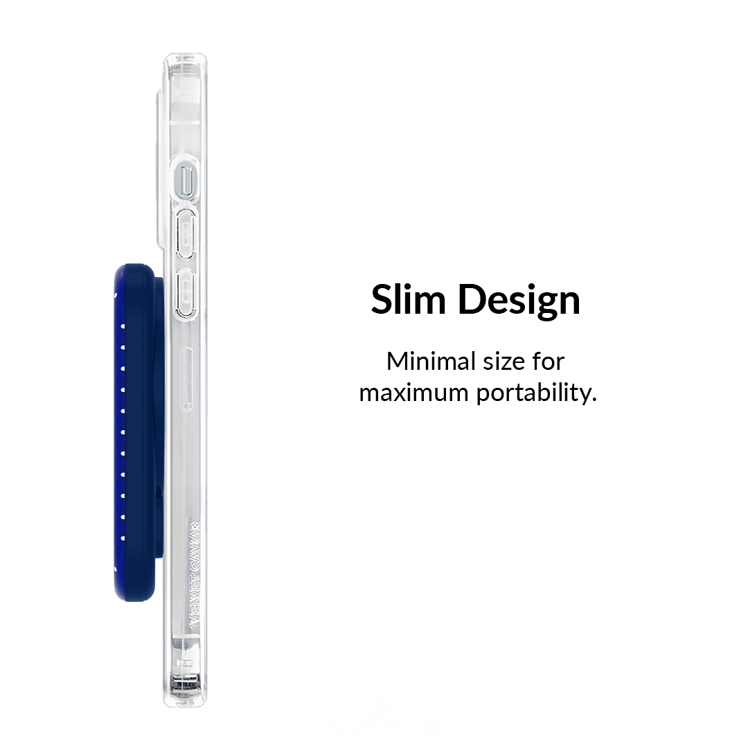 Winter Teddy MagSafe Battery Power Pack